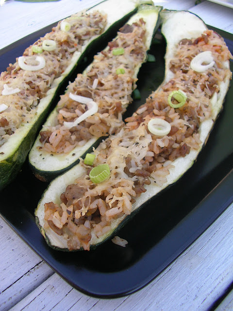 Grillowane łódki z cukinii z serem