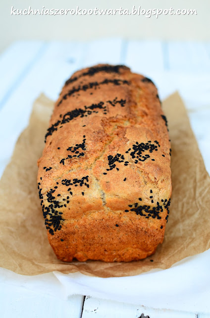 Ekspresowy chleb na jogurcie (bez zagniatania, wyrastania)