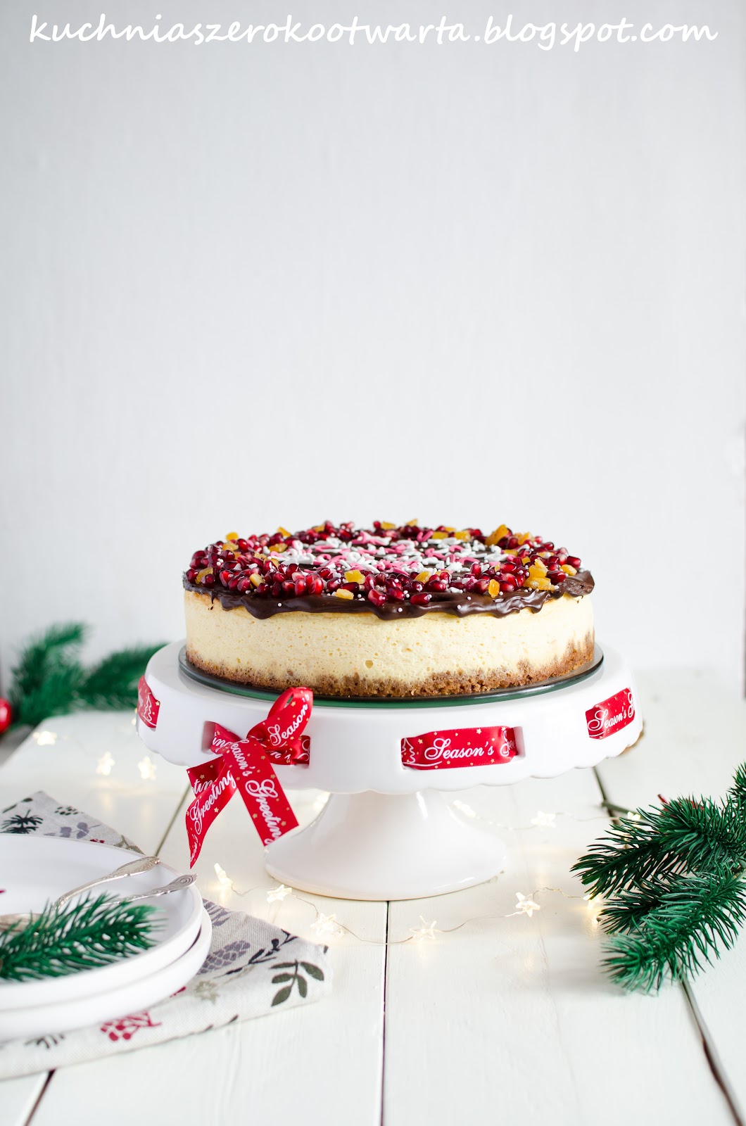 Pomarańczowy sernik na piernikowym spodzie