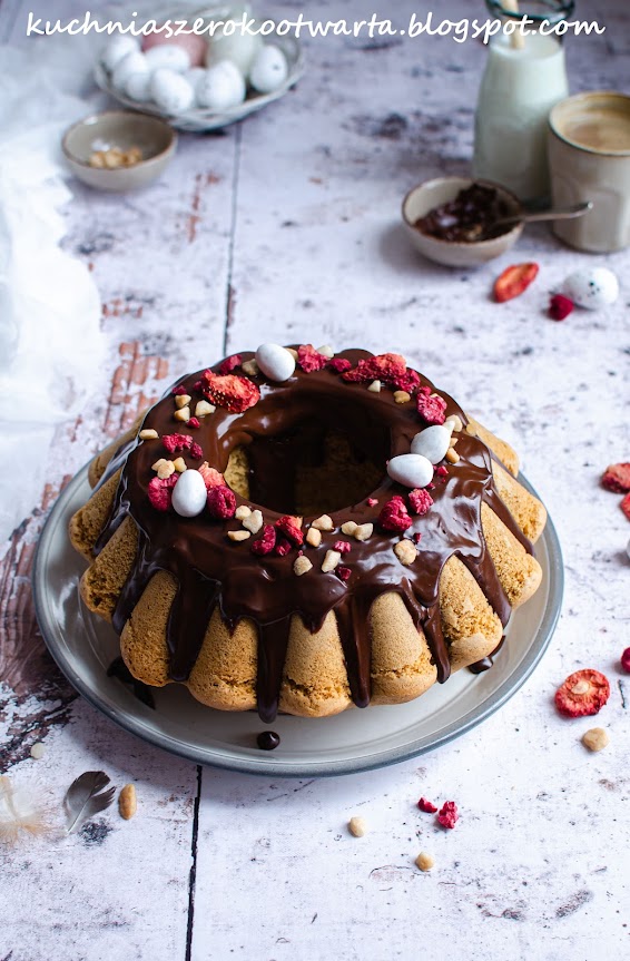 Babka budyniowa toffi